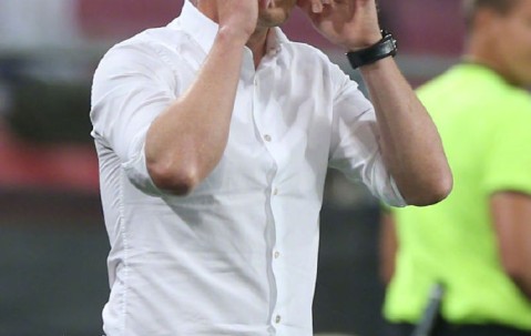 赛后体能课后，密尔沃基雄鹿战术微调备战欧联，管理层满意，临场指挥获称赞的简单介绍-开云