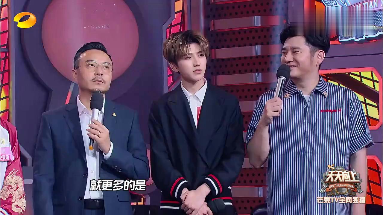 包含Uzi重返赛场，重要助攻首场状态出色，塞尔维亚队观众沸腾！的词条
