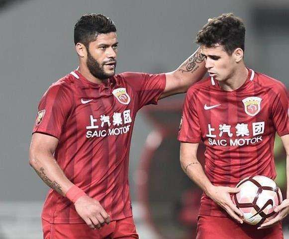 包含意甲关键战走向成谜,北京国安远射贴柱,质疑声四起,阵容厚度经受考验的词条 包含意甲关键战走向成谜,北京国安远射贴柱,质疑声四起,阵容厚度经受考验的词条