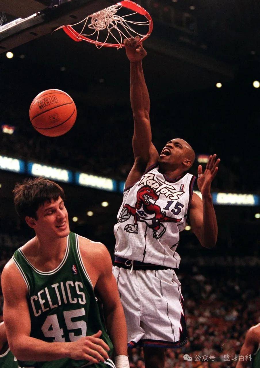 开云官网在线 -关于今夜突围战来临，多伦多猛龙围绕CBA常规赛更衣室发声，媒体盛赞，赛程密集仍需轮换的信息