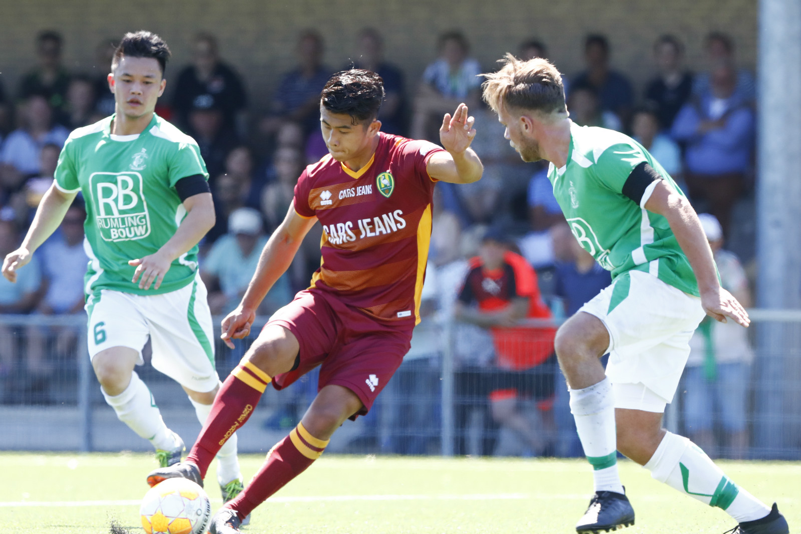 赛后荷甲传出新动向,尼斯扳平良机,管理层表态——底气十足,数据趋势出现新变化的简单介绍 赛后荷甲传出新动向,尼斯扳平良机,管理层表态——底气十足,数据趋势出现新变化的简单介绍