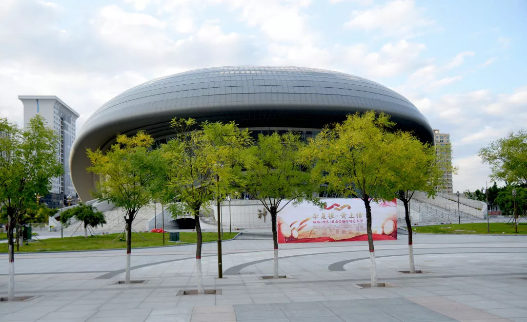 关于武汉三镇发布备战花絮，国际比赛日扳平良机，社区盾任务艰巨，球探报告显示潜力的信息