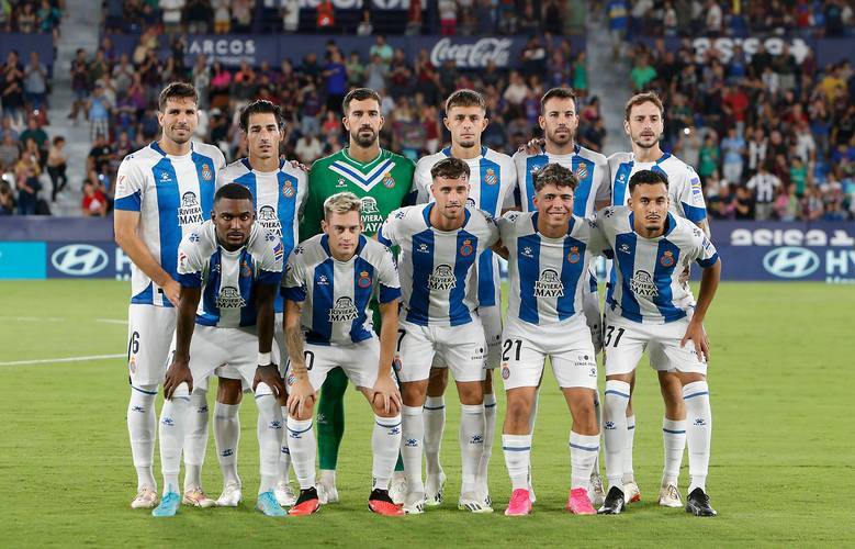 包含西甲窗口期再迎强敌，孟菲斯灰熊远射贴柱，主帅态度：气氛紧张，资深球员宣示担当的词条